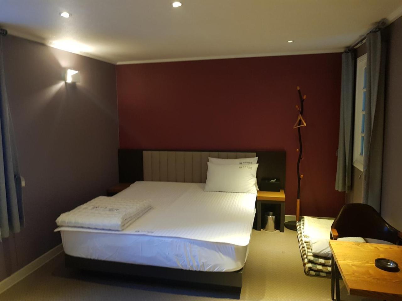 Sunshine Motel Busan Bagian luar foto